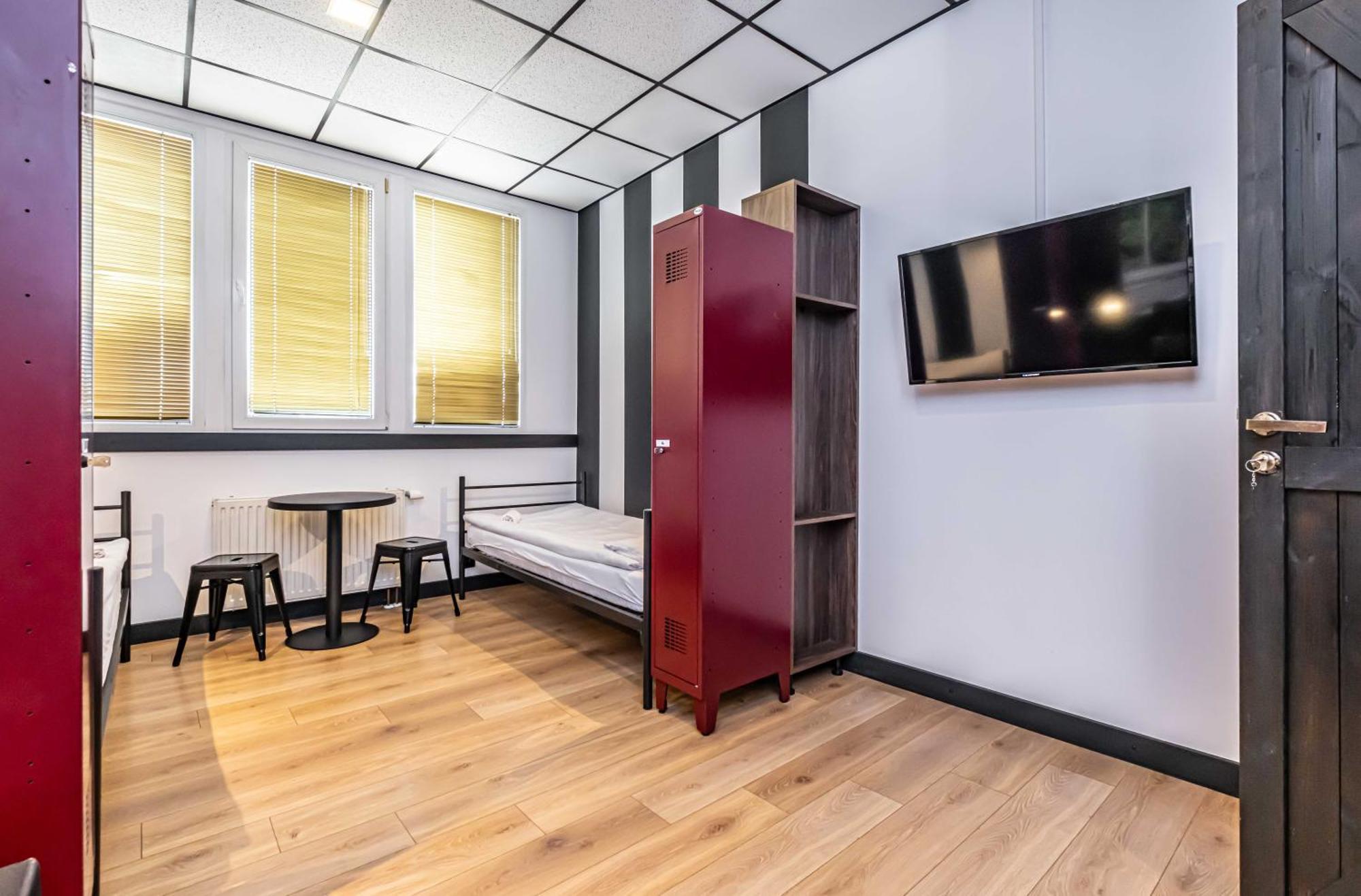 Vola Hostel Warsaw Ngoại thất bức ảnh