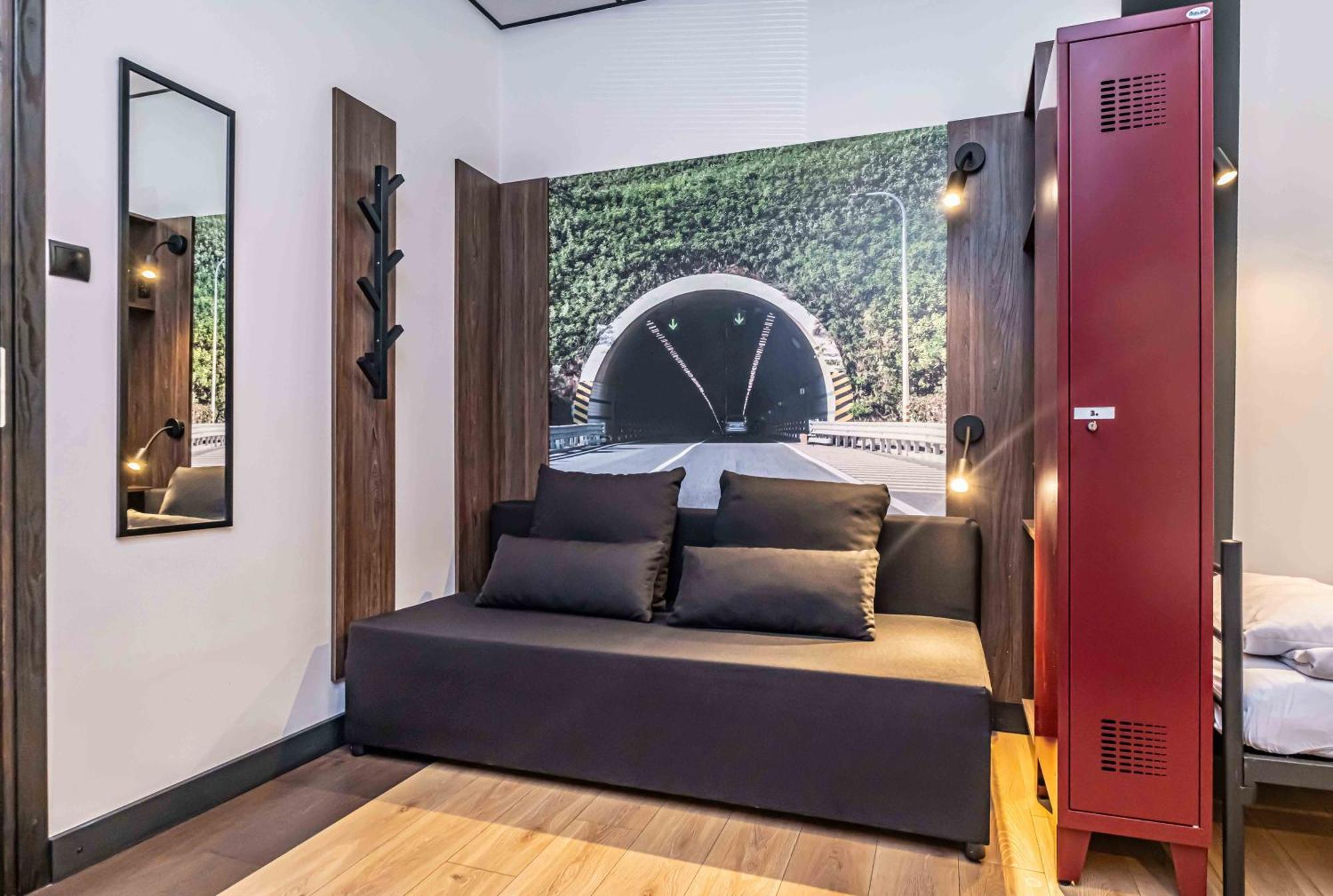 Vola Hostel Warsaw Ngoại thất bức ảnh