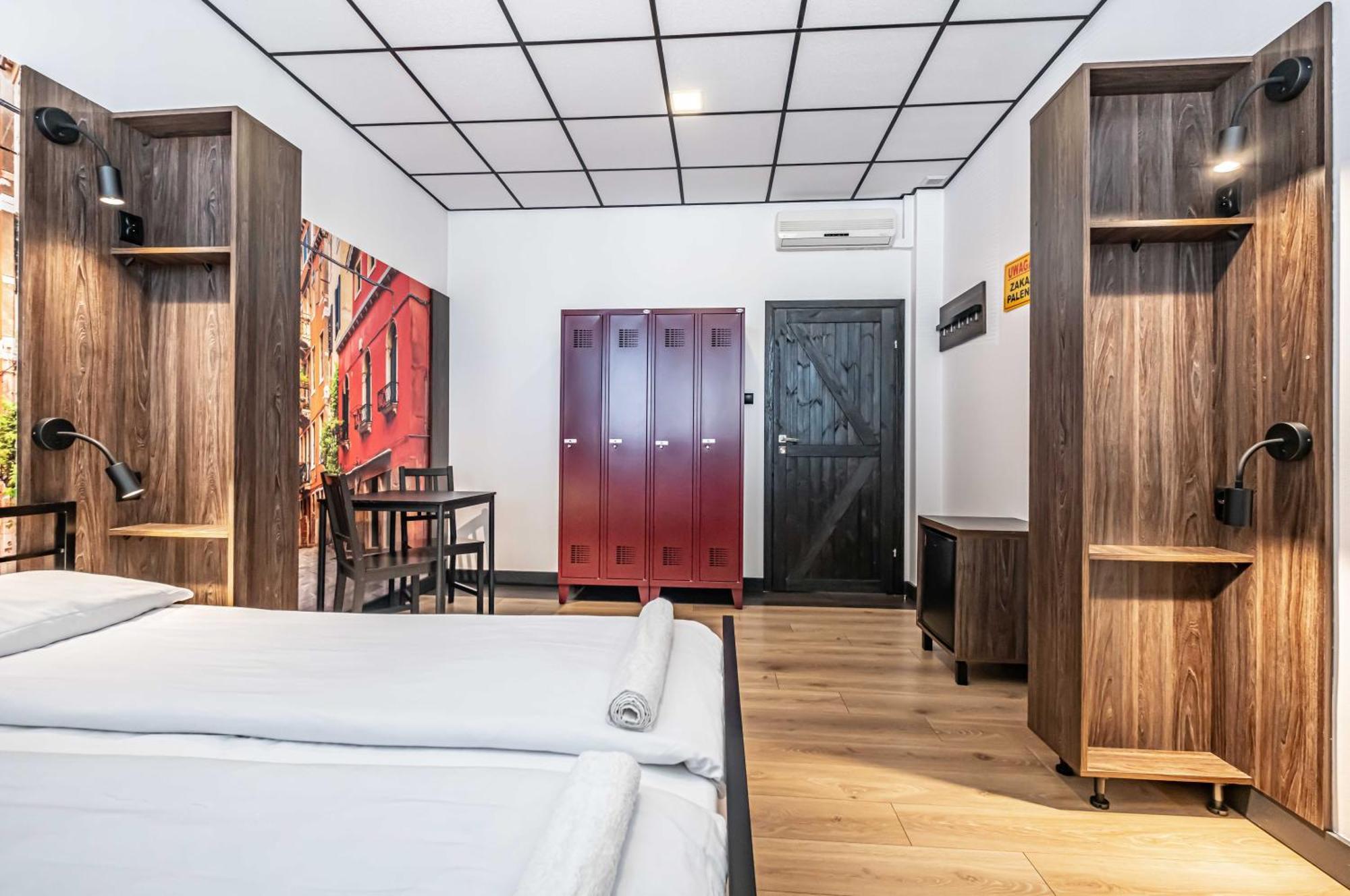 Vola Hostel Warsaw Ngoại thất bức ảnh