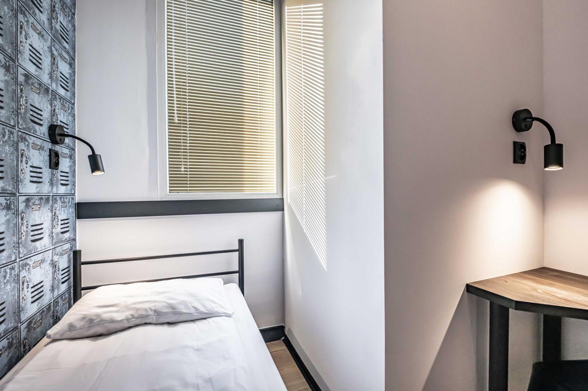 Vola Hostel Warsaw Ngoại thất bức ảnh