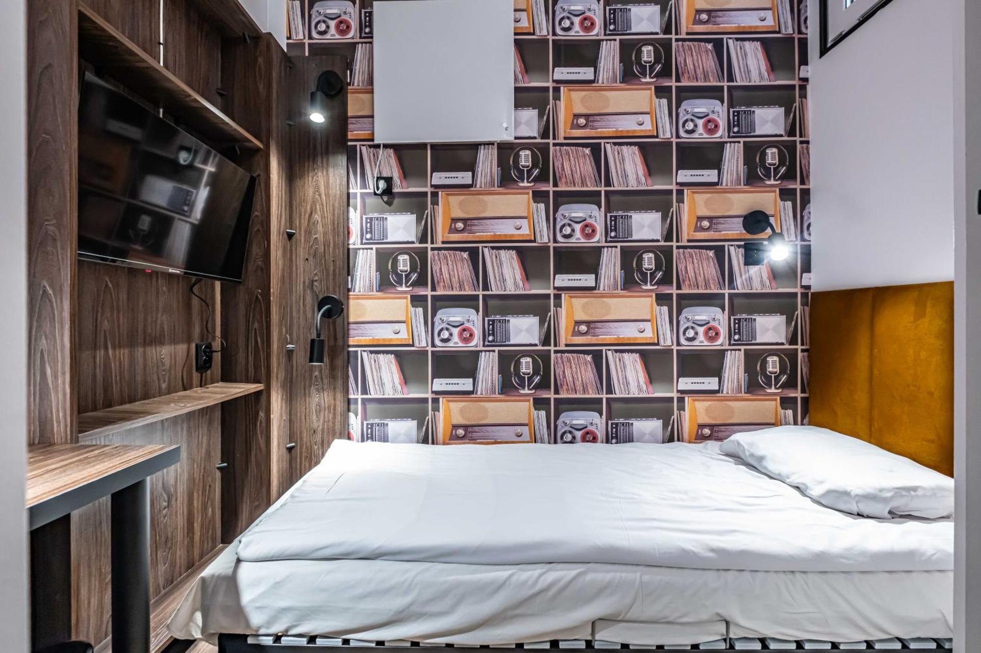 Vola Hostel Warsaw Ngoại thất bức ảnh